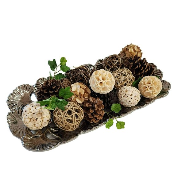 Vintage Heavy Decorative Embossed Silver Ceramic Platter Tray Size 16.5in - Picture 3 of 9